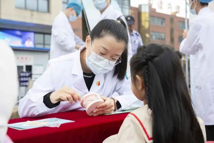 全國愛牙日，兒童口腔健康有“氟”同享
