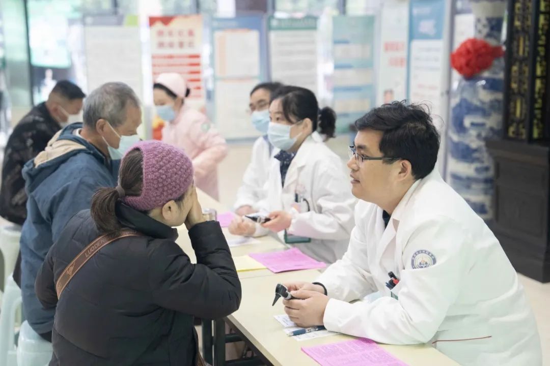 健康聆聽，無礙溝通——東方總院耳鼻喉科開展第26個全國“愛耳日”健康咨詢活動