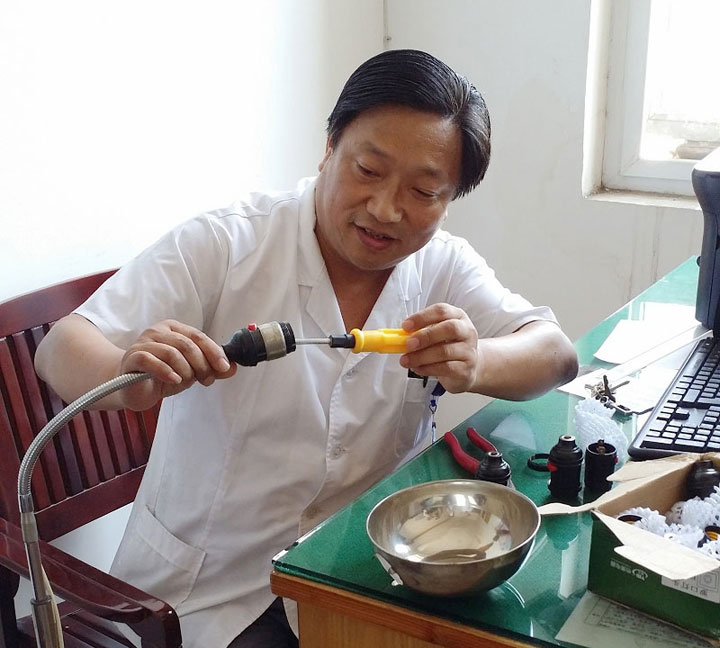 編外修理工--記節(jié)約院長(zhǎng)高克發(fā)