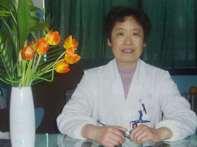 心血澆開生命花--記腫瘤醫(yī)院婦產(chǎn)科主任宋忠華